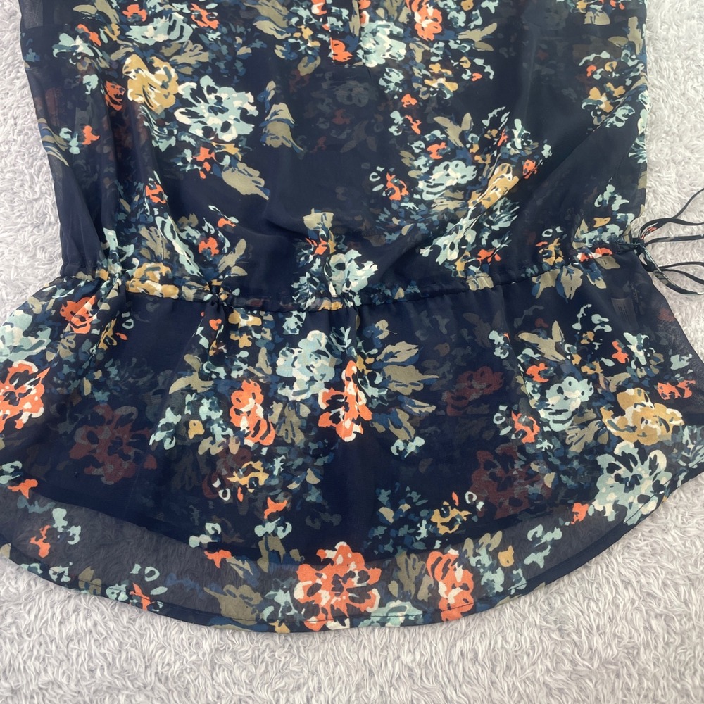 a.n.a Peplum Blouse Womens Large Navy Blue Floral Sheer Cap Sleeve V-Neck Top - Picture 3 of 6
